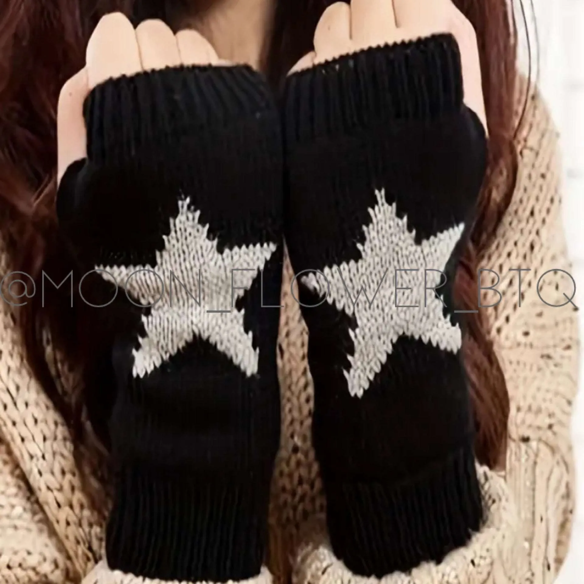 Black Star Knit Fingerless Winter Gloves