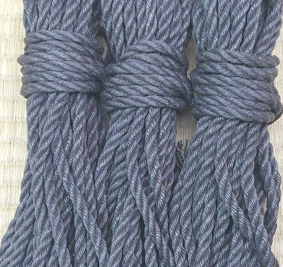 Grey "Gure" - Shibari Rope - Jute- Fully Treated